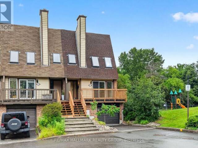 1427 FORGE STREET Ottawa Ontario, K1T 2V2 - 3 Bedrooms Condo For Sale