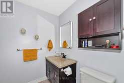 11 GROVE STREET | Iroquois Ontario | Slide Image Eighteen