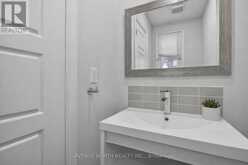 40 - 419 ARMONIA PRIVATE | Ottawa Ontario | Slide Image Three