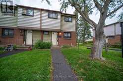 16 A KNOLLSBROOK DRIVE | Ottawa Ontario | Slide Image One