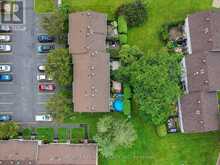 16 A KNOLLSBROOK DRIVE | Ottawa Ontario | Slide Image Twenty-one