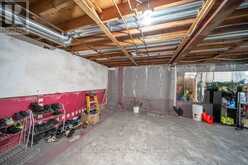 30 E SONNET CRESCENT | Ottawa Ontario | Slide Image Sixteen