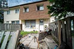 30 E SONNET CRESCENT | Ottawa Ontario | Slide Image Eighteen