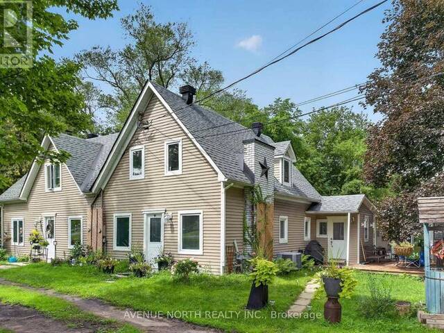 2941-2943 OLD MONTREAL ROAD Ottawa Ontario, K4C 1G2 - 5 Bedrooms Home For Sale