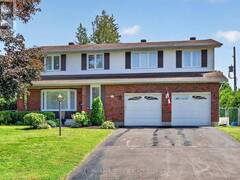 14 BUTTERFIELD ROAD Ottawa Ontario, K0A 3P0