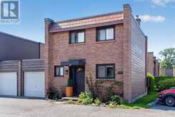 3 F ARNOLD DRIVE | Ottawa Ontario | Slide Image Two