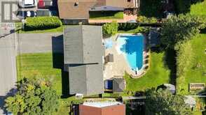 620 LOUCKS DRIVE | Russell Ontario | Slide Image Three