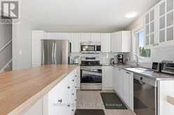 620 LOUCKS DRIVE | Russell Ontario | Slide Image Six