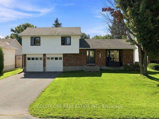 620 LOUCKS DRIVE Russell Ontario, K4R 1B7 - 4 Bedrooms Home For Sale