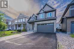 43 CENTO WAY | Ottawa Ontario | Slide Image Two