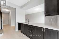239 ANYOLITE PRIVATE | Ottawa Ontario | Slide Image Nine