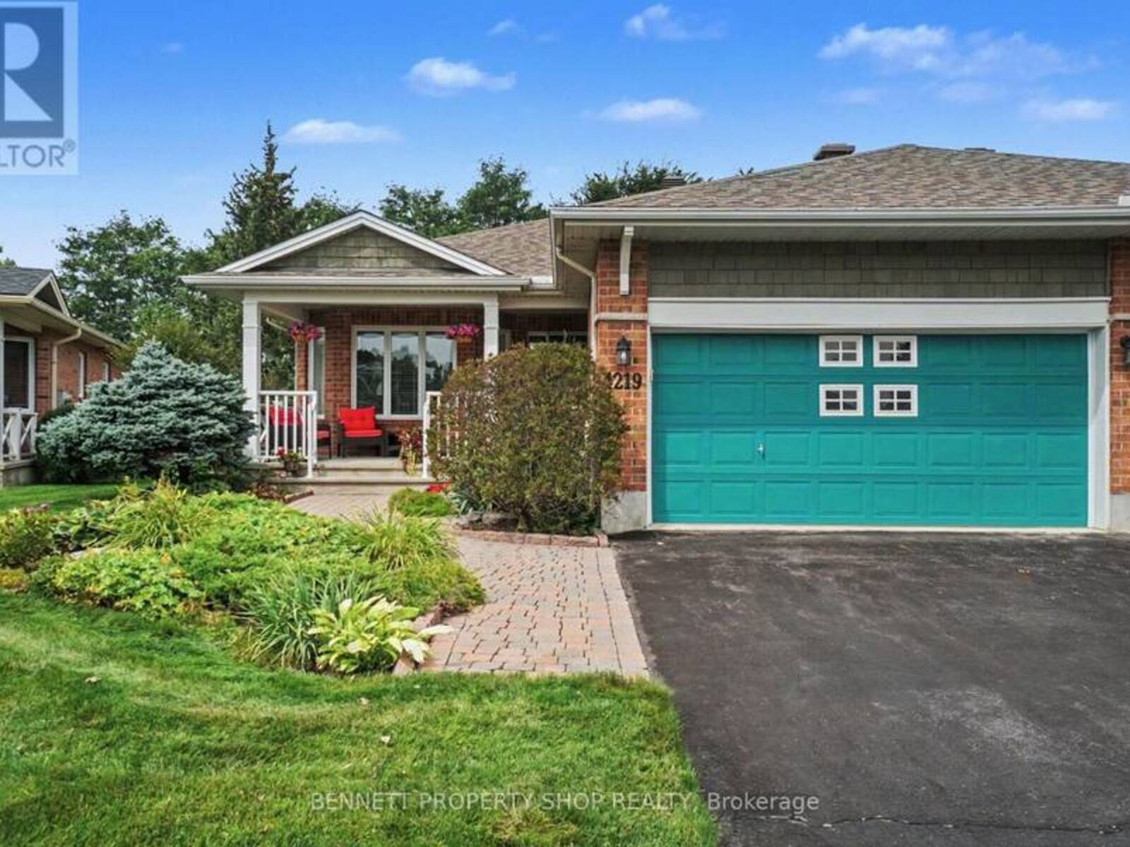 4219 GREEN GABLES LANE, Ottawa, Ontario K1V 1W8