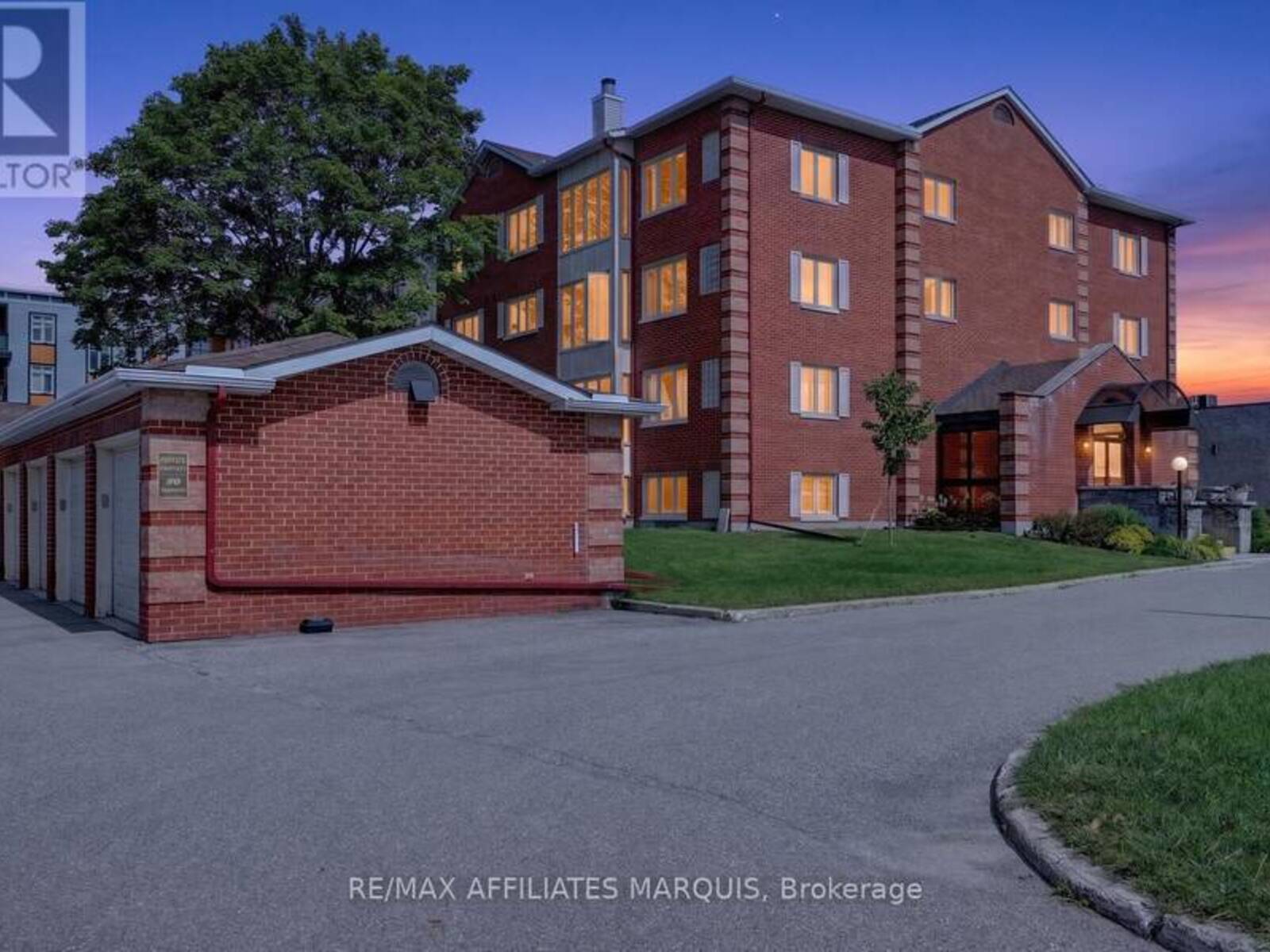 106 - 10 ARMSTRONG DRIVE, Smiths Falls, Ontario K7A 5H8