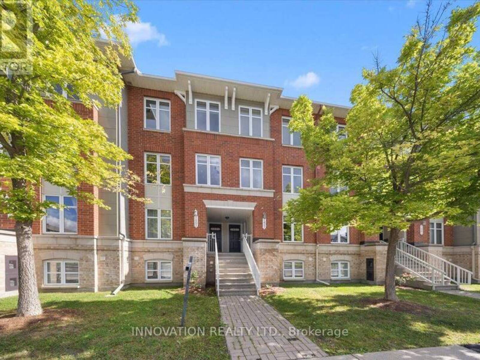 742B CHAPMAN MILLS DRIVE, Ottawa, Ontario K2J 3V2