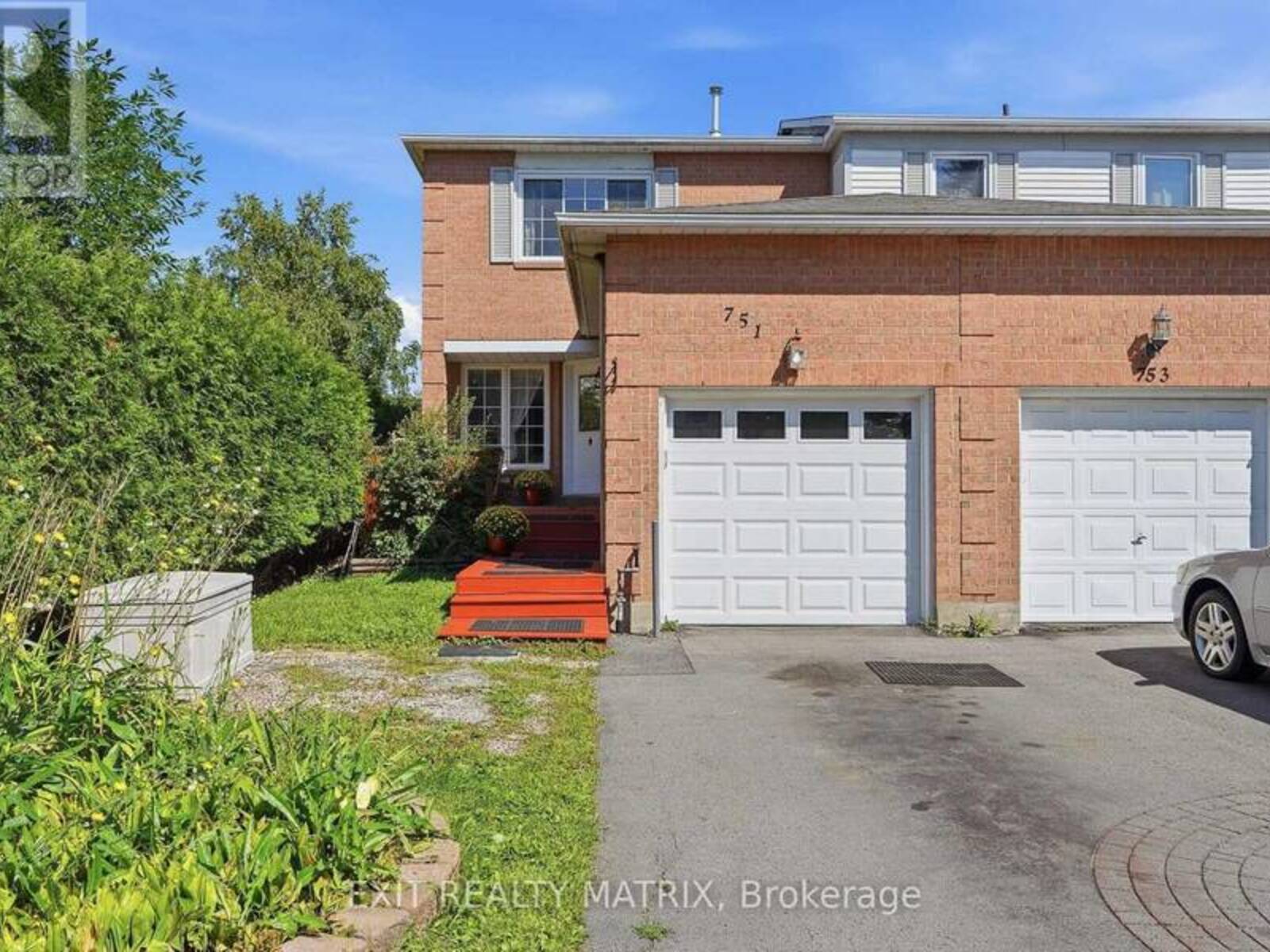 751 CLEARCREST CRESCENT, Ottawa, Ontario K4A 3E7