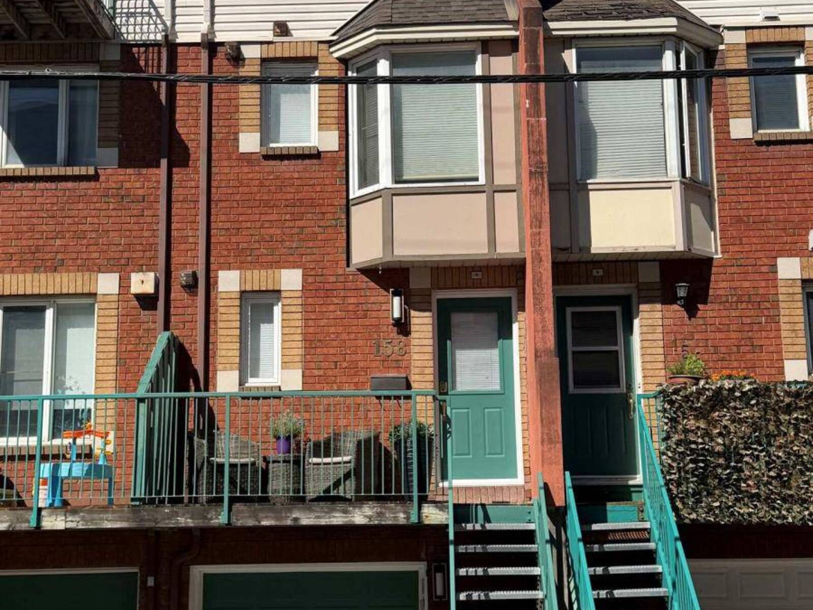 158 FORWARD AVENUE, Ottawa, Ontario K1Y 1K9