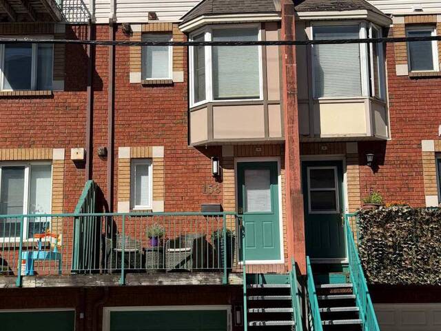 158 FORWARD AVENUE Ottawa Ontario, K1Y 1K9 - 2 Bedrooms Home For Sale