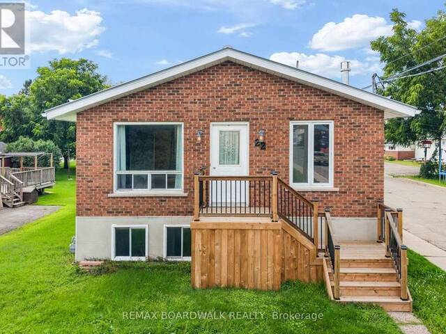 22 MERRICK STREET Smiths Falls Ontario, K7A 4R4 - Property For Sale
