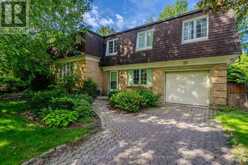 26 CROFTON ROAD | Ottawa Ontario | Slide Image Two