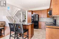 139 TRAIL SIDE CIRCLE | Ottawa Ontario | Slide Image Thirteen