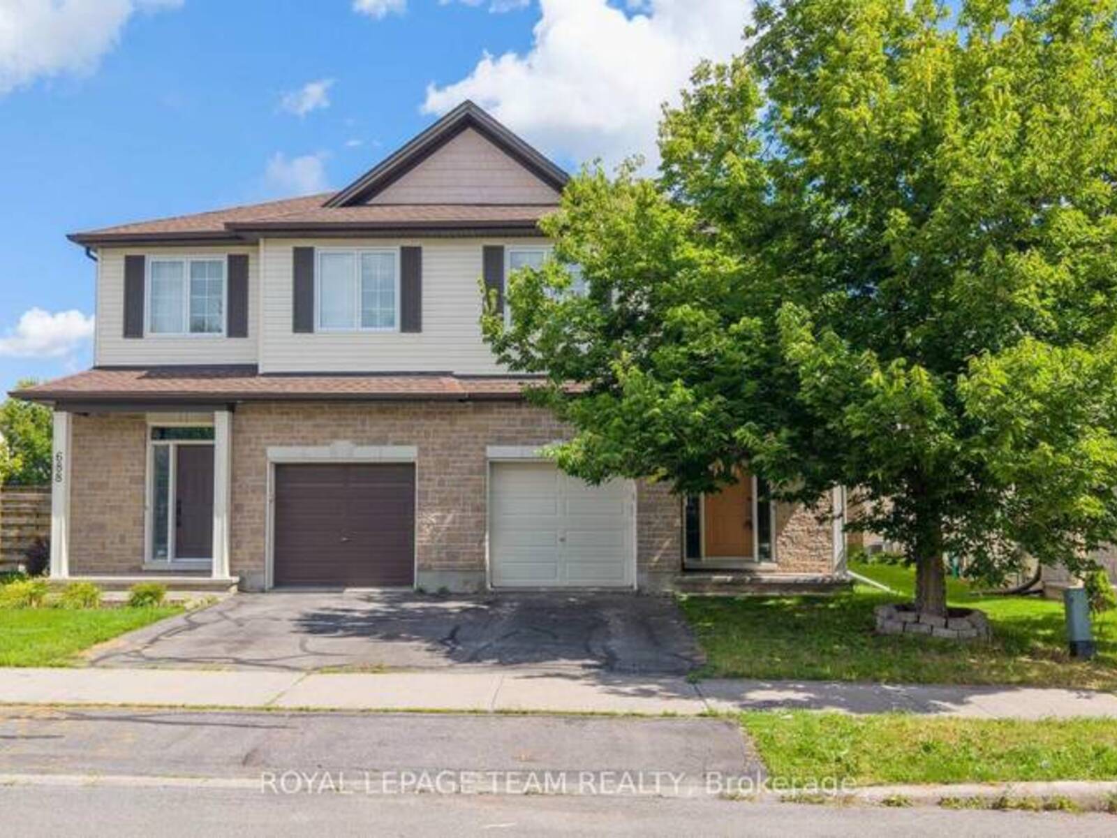 686 WHITE ALDER AVENUE, Ottawa, Ontario K1T 0E8