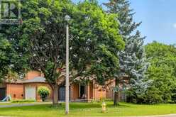 23 WHITEGATE CRESCENT | Ottawa Ontario | Slide Image One