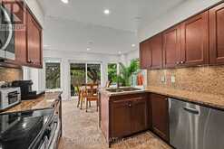 627 CHENIER WAY | Ottawa Ontario | Slide Image Nine