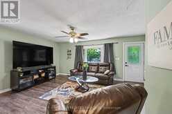10 BAY ROAD | Rideau Lakes Ontario | Slide Image Five