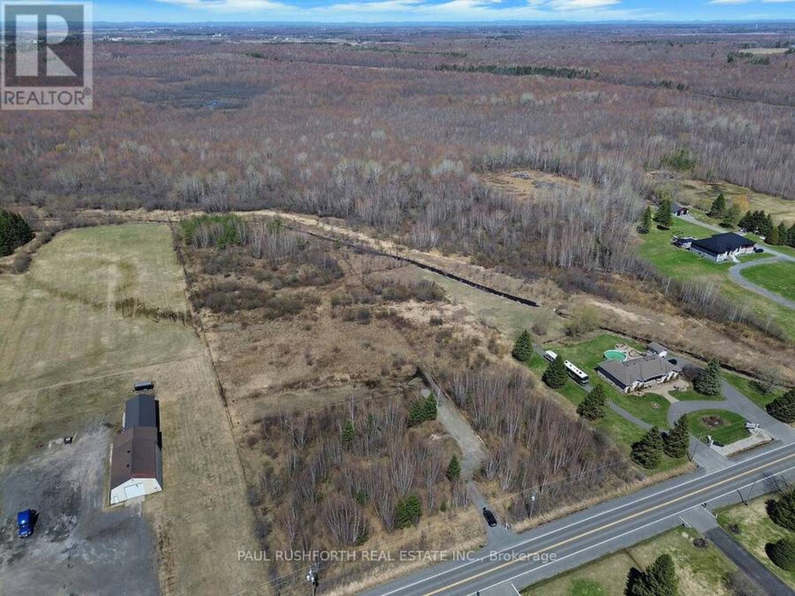 2667 RUSSLAND ROAD, Ottawa, Ontario K0A 3H0