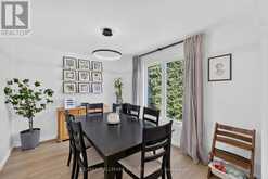 1 HEDGEROW LANE | Ottawa Ontario | Slide Image Thirteen