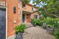 1 HEDGEROW LANE | Ottawa Ontario | Slide Image Two