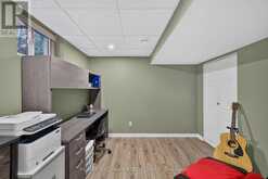 1 HEDGEROW LANE | Ottawa Ontario | Slide Image Thirty-seven