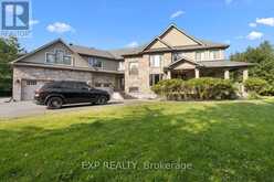 130 IRONSTONE COURT | Ottawa Ontario | Slide Image Three