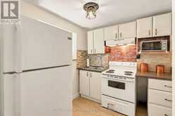 447 HILSON AVENUE | Ottawa Ontario | Slide Image Ten