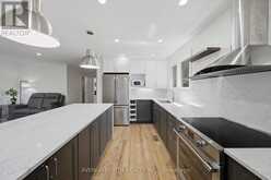 2 OBERON STREET | Ottawa Ontario | Slide Image Twelve