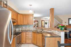 5573 DOCTOR LEACH DRIVE | Ottawa Ontario | Slide Image Fifteen