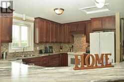 12078 LAKESHORE DRIVE E | Morrisburg Ontario | Slide Image Six
