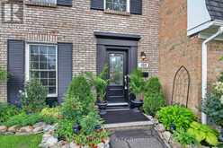 192 MONTEREY DRIVE | Ottawa Ontario | Slide Image Two