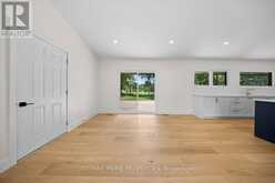 6499 BUNKER ROAD | Ottawa Ontario | Slide Image Thirteen