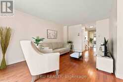 2154 ORIENT PARK DRIVE | Ottawa Ontario | Slide Image Nine