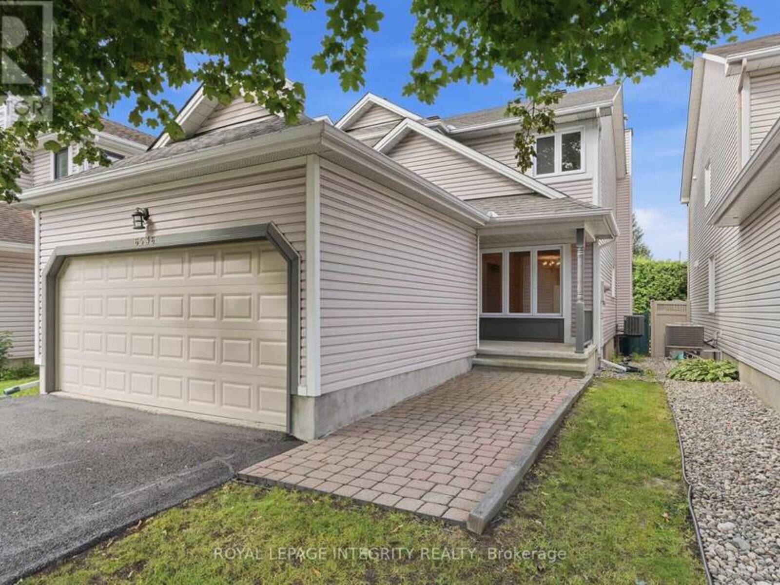 6536 TOONEY DRIVE, Ottawa, Ontario K1C 7G9