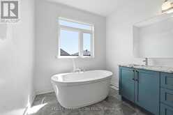 702 ROSALES RIDGE | Ottawa Ontario | Slide Image Thirty-four