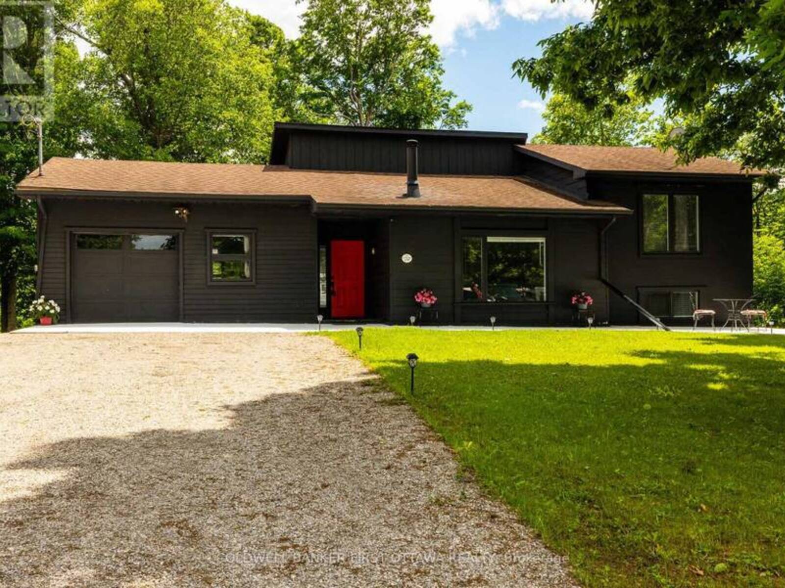 6779 ROGER STEVENS DRIVE, Smiths Falls, Ontario K7A 4S6