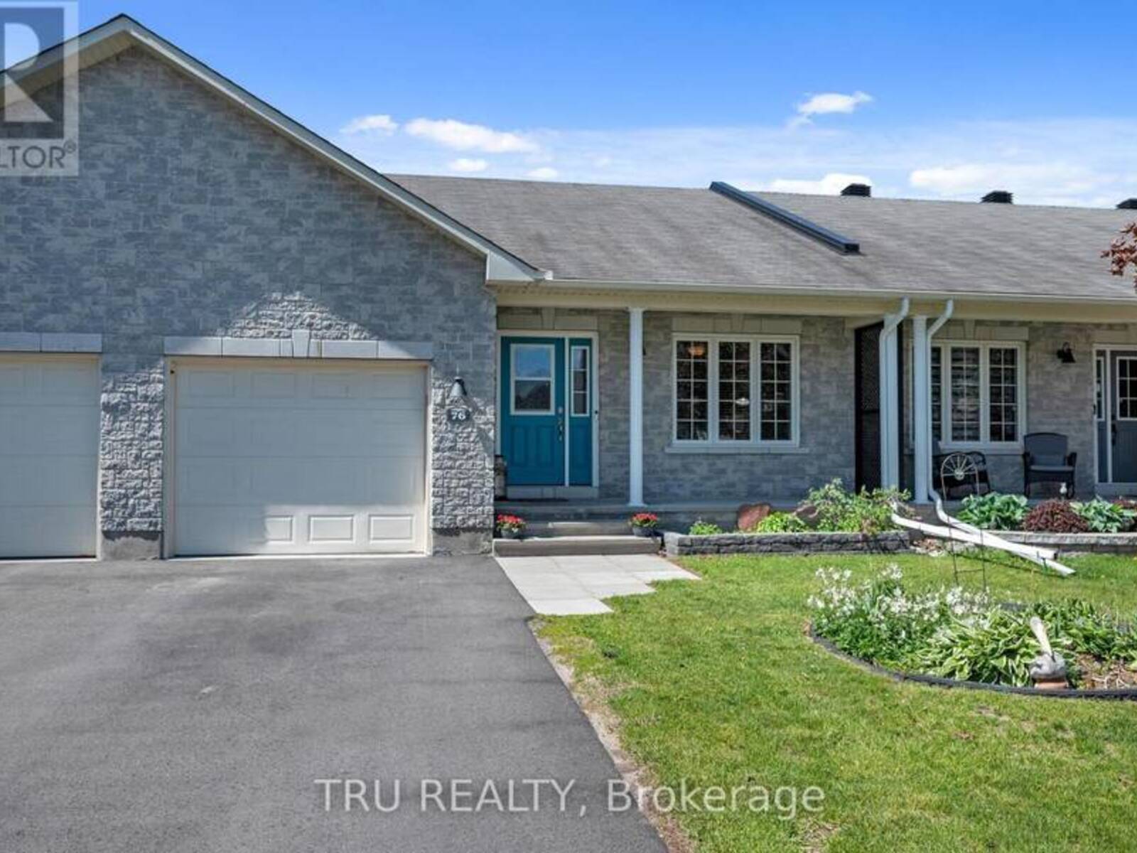 76 JOHANNA STREET, Almonte, Ontario K0A 1A0