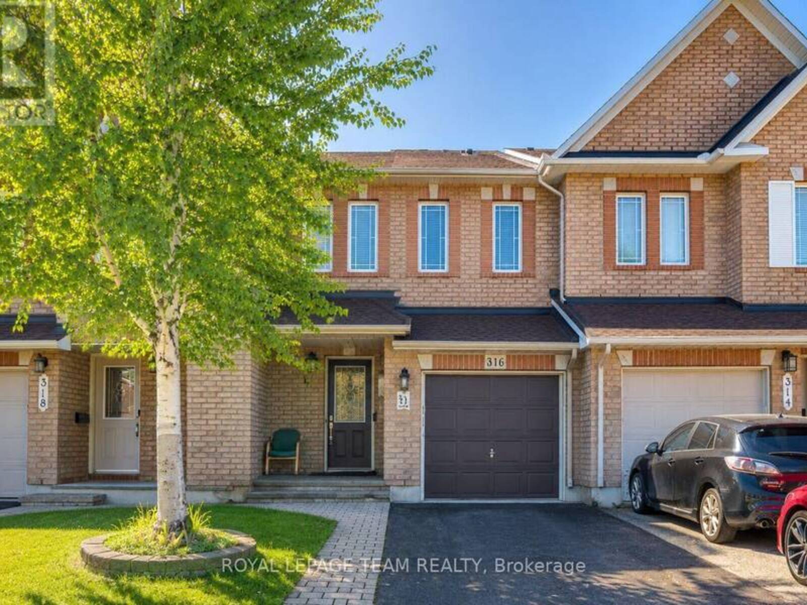 316 BRYARTON STREET, Ottawa, Ontario K1C 7R5