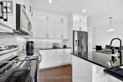 2 DUNCANVILLE STREET | Russell Ontario | Slide Image Twelve
