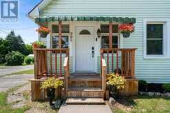 301 OXFORD STREET E | Kemptville Ontario | Slide Image Two