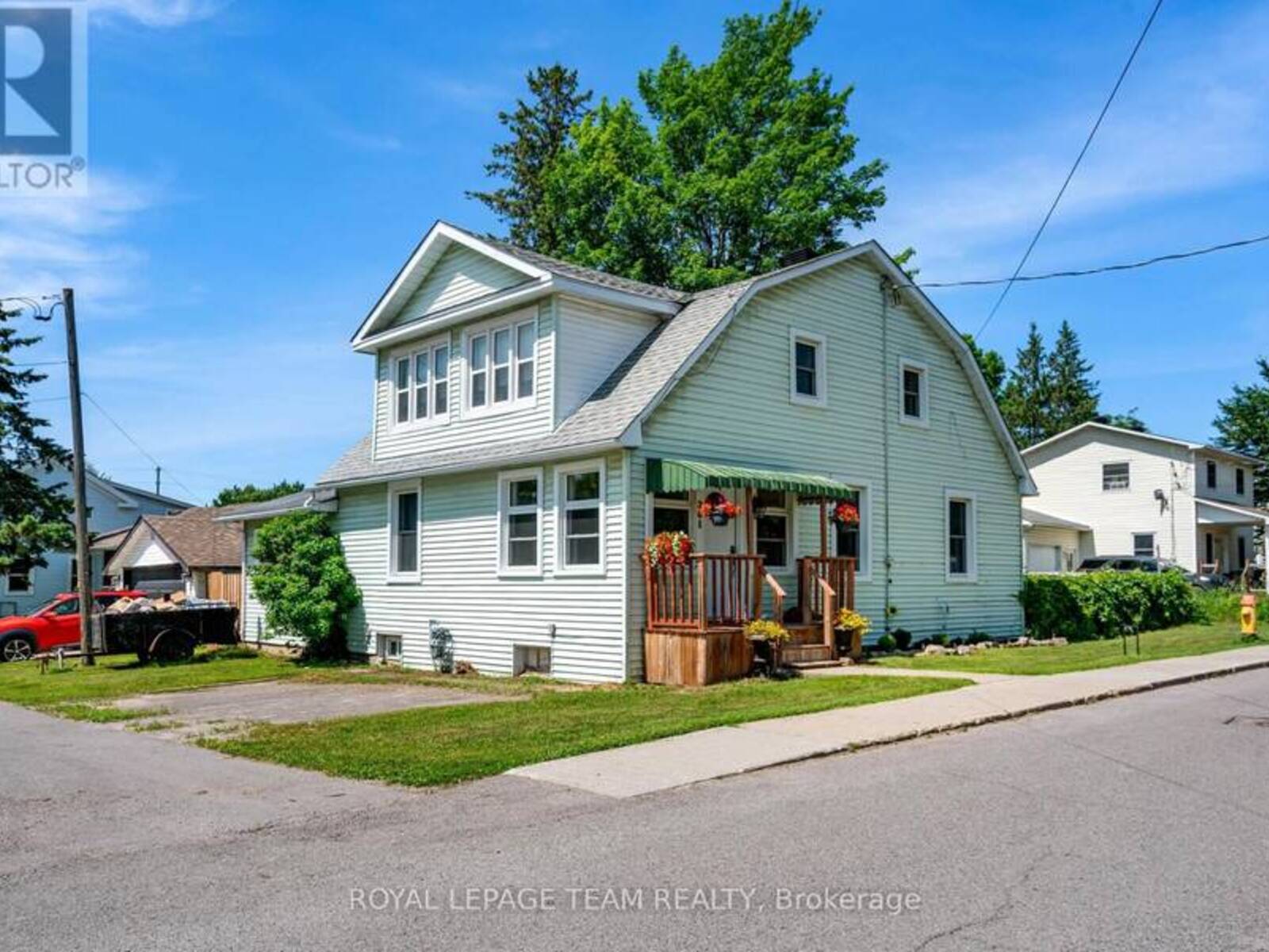 301 OXFORD STREET E, Kemptville, Ontario K0G 1J0