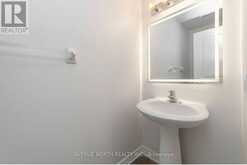 205 HIDDEN MEADOW AVENUE | Ottawa Ontario | Slide Image Five