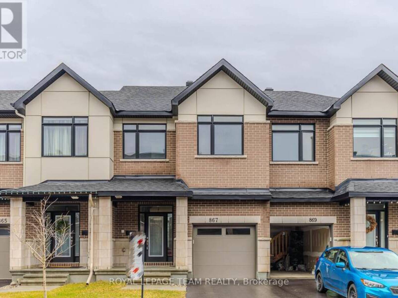 867 ANCIANO CRESCENT, Ottawa, Ontario K2S 2R8